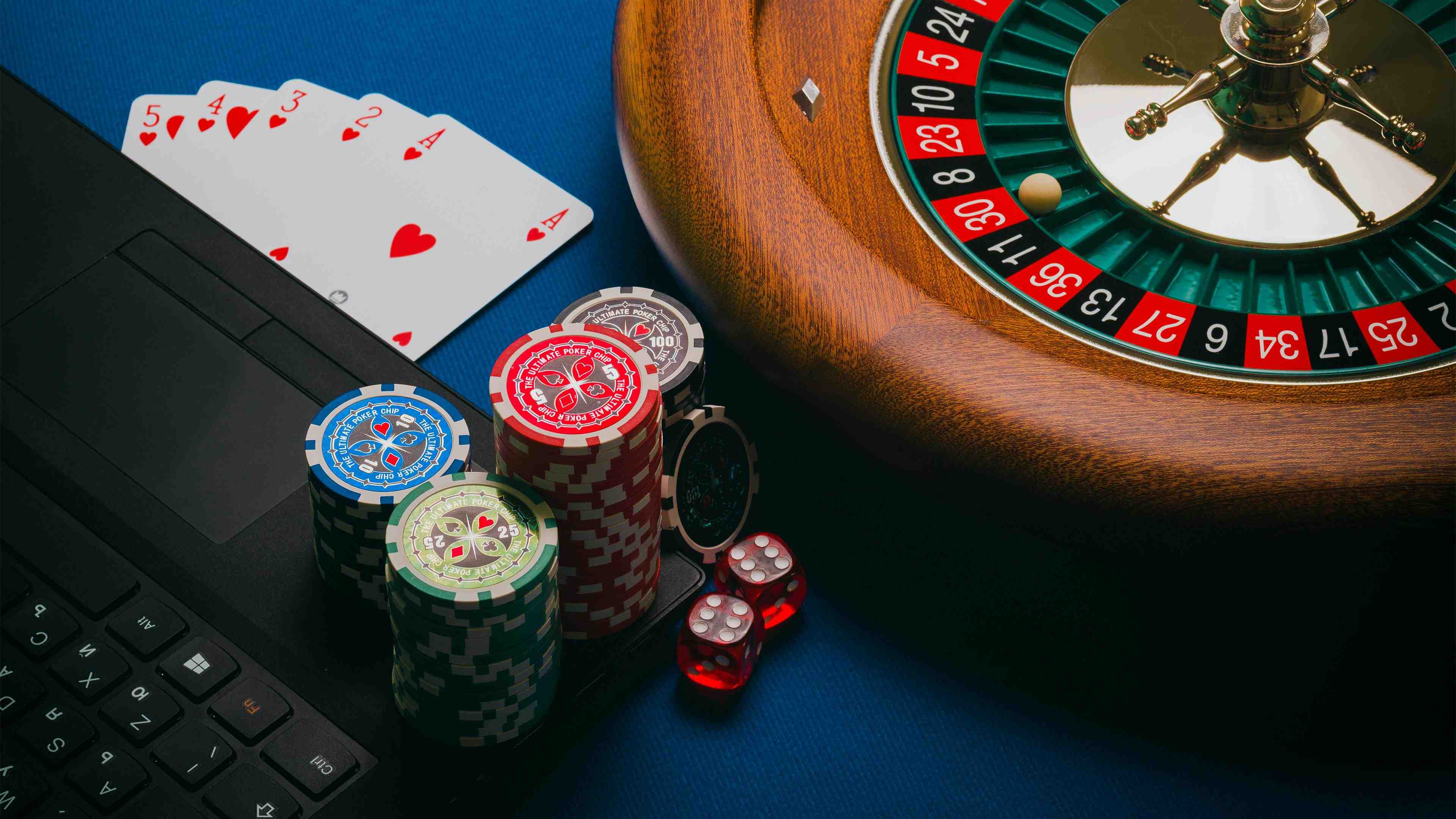 Sesi live casino dengan dealer profesional di teratai189
