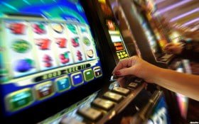 Berbagai tipe permainan slot online di platform teratai189